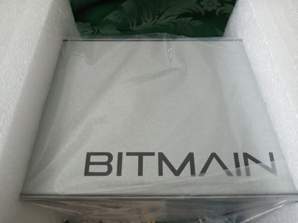 BITMAIN apw3++-12-1600 a3