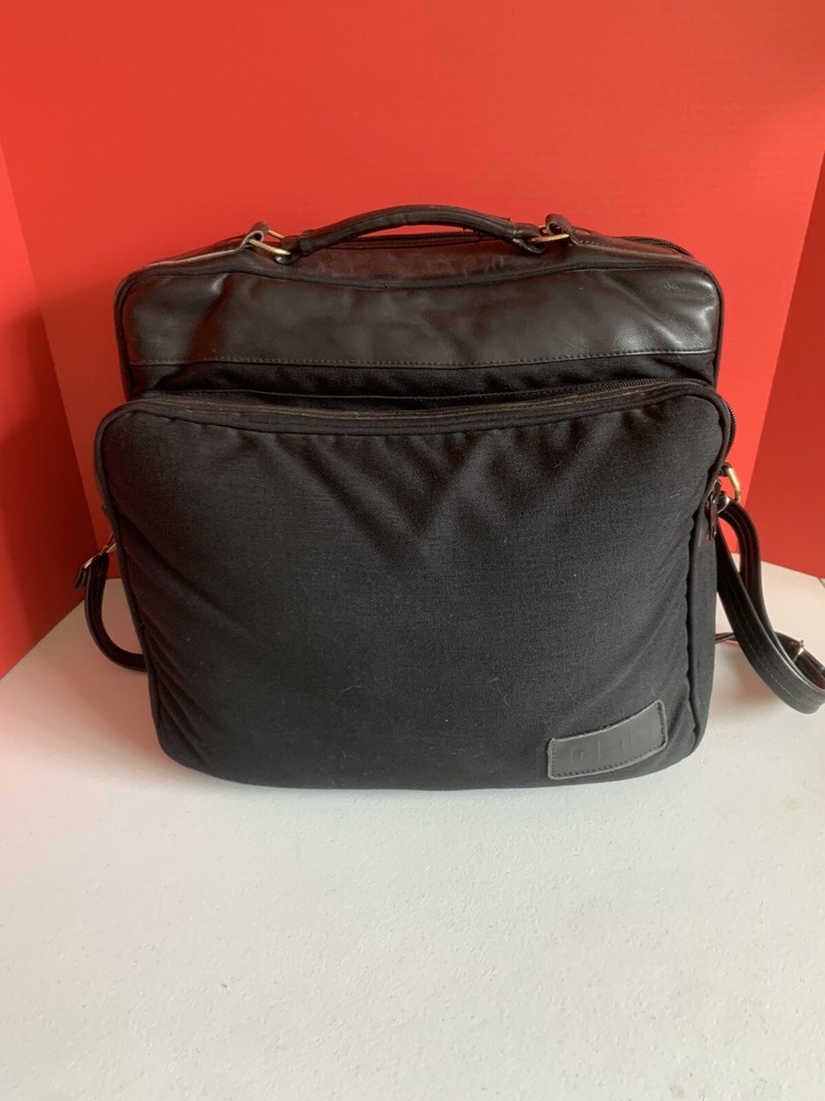 GRiDCase 3 Plus in Excellent Condition with bag and accessories
