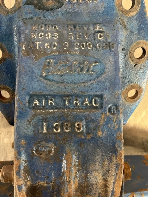 PETERBILT PETERBILT AIR TRAC BRACKET AND SPRING LH