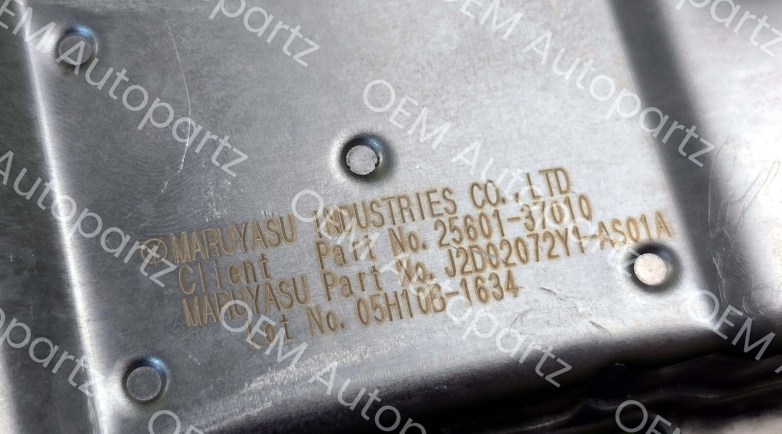 Toyota Prius 11-17 Genuine 25601-37010 EGR Pipe with Valve 25620-37110 : Prius V