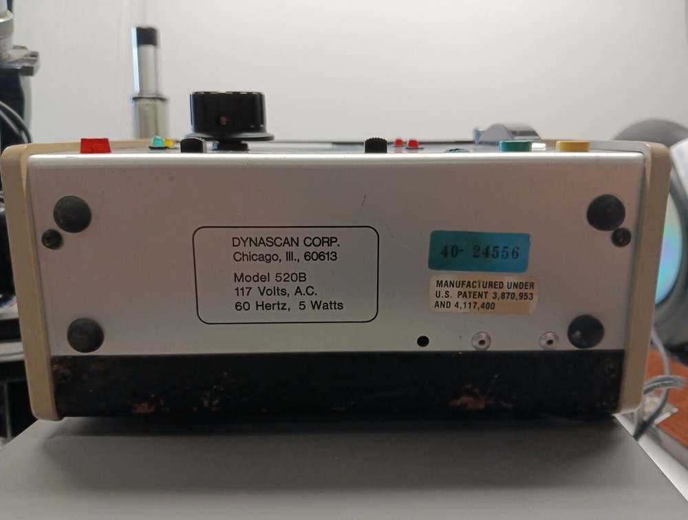 B+K Precision 520B Transistor Tester Powers Up