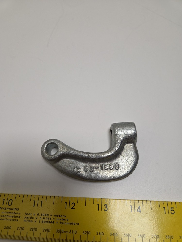 Binks 83-1896 Clamp (HOUSING ONLY)