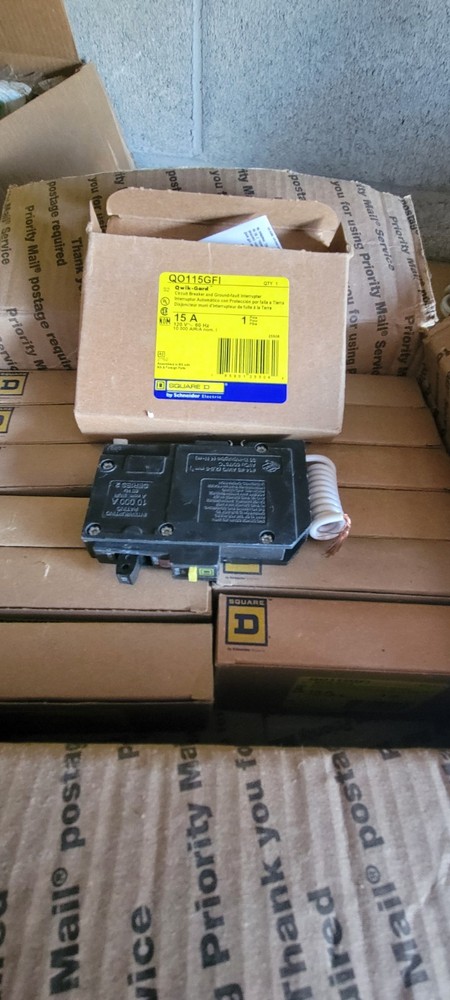 15 Amp QO GFCI BREAKERS
