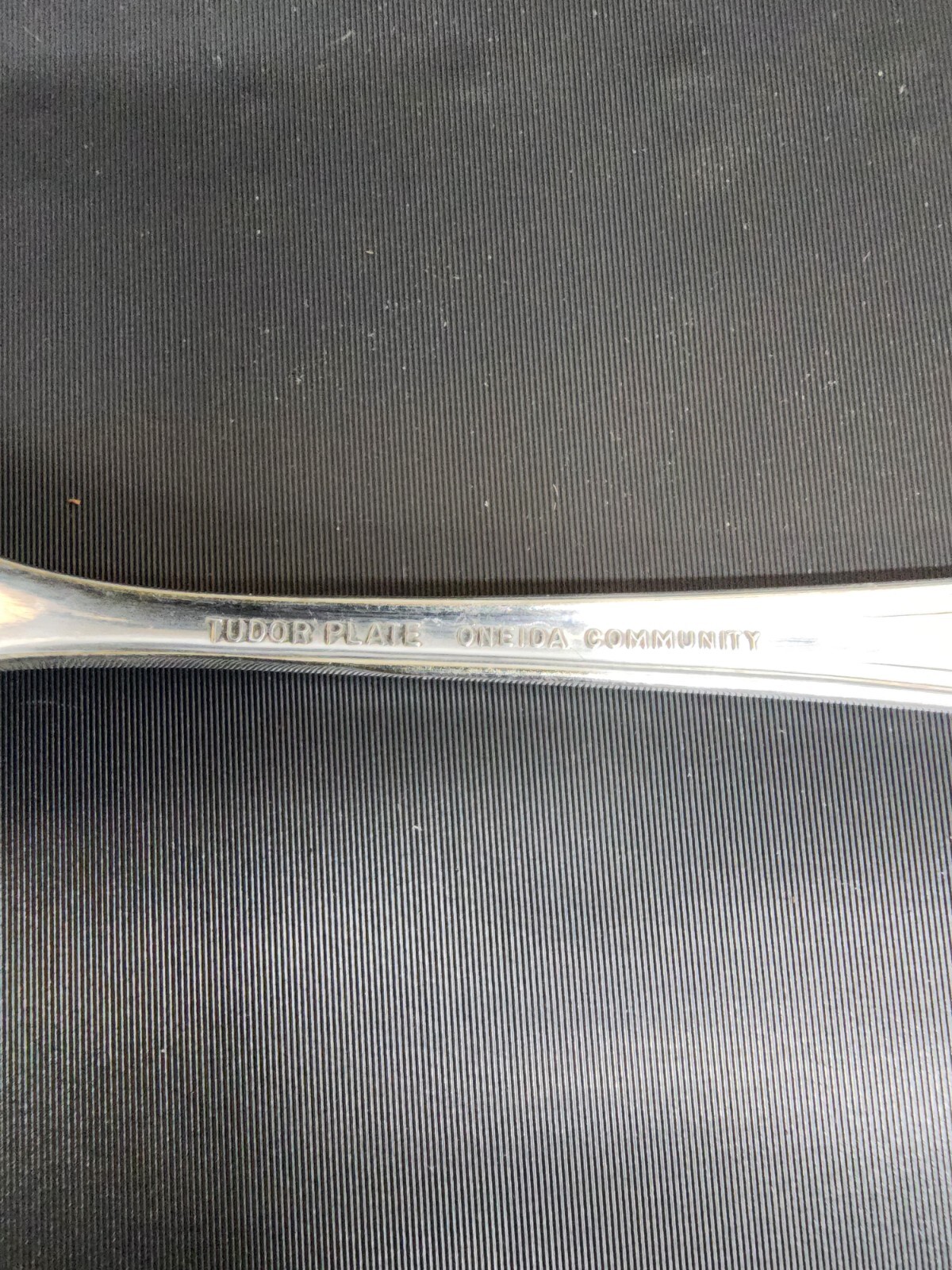 Set Of 4 Oneida Community Tudor Plate Queen Bess II Teaspoons