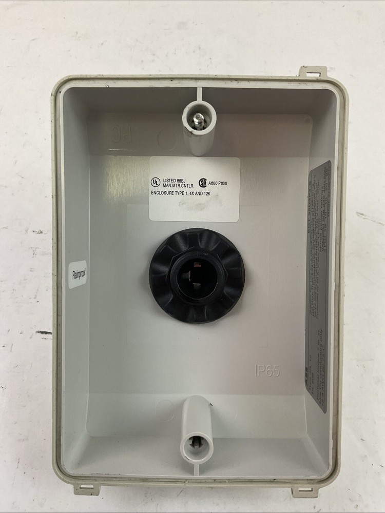 ABB EOT32 DISCONNECT SWITCH 40A 600VAC TYPE 3R, 12