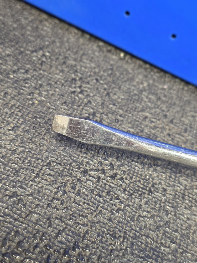 Snap-on Tools SGD4B RED 1/4" Flat Slotted Head Screwdriver Handle