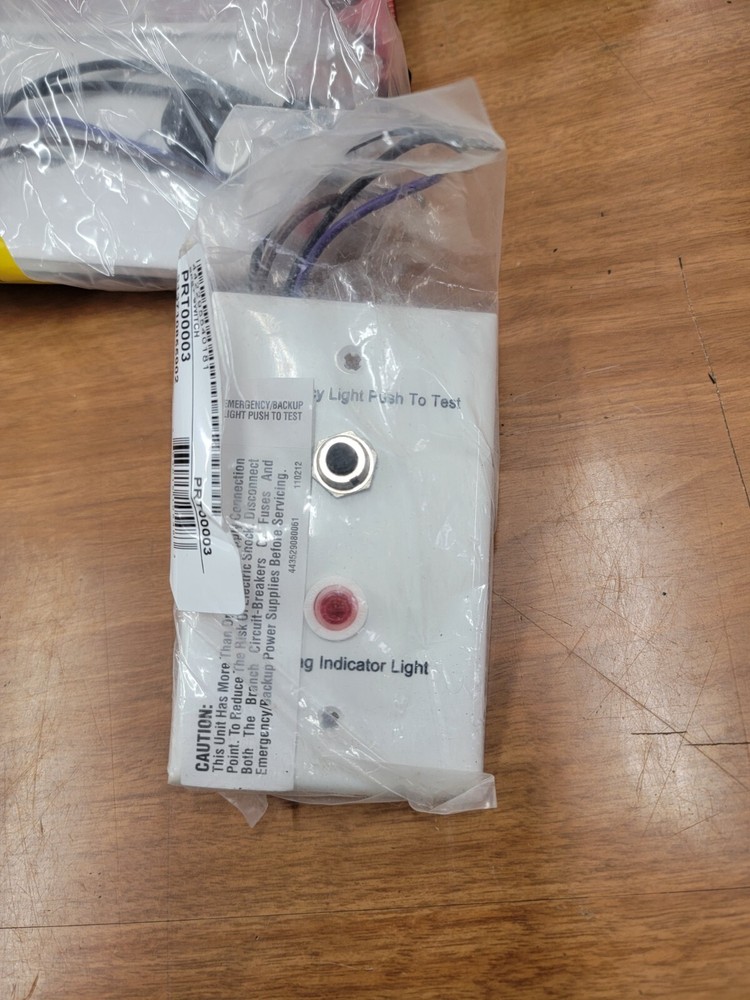 Hubbell Lighting Dual-Lite SPRTS Remote Test Switch With Indicator Light