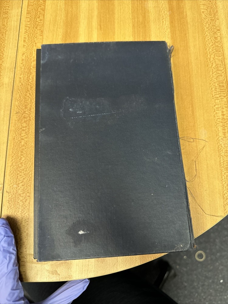 Pseudo-Isochromatic Plates for Testing Color Perception - American Optical 1940