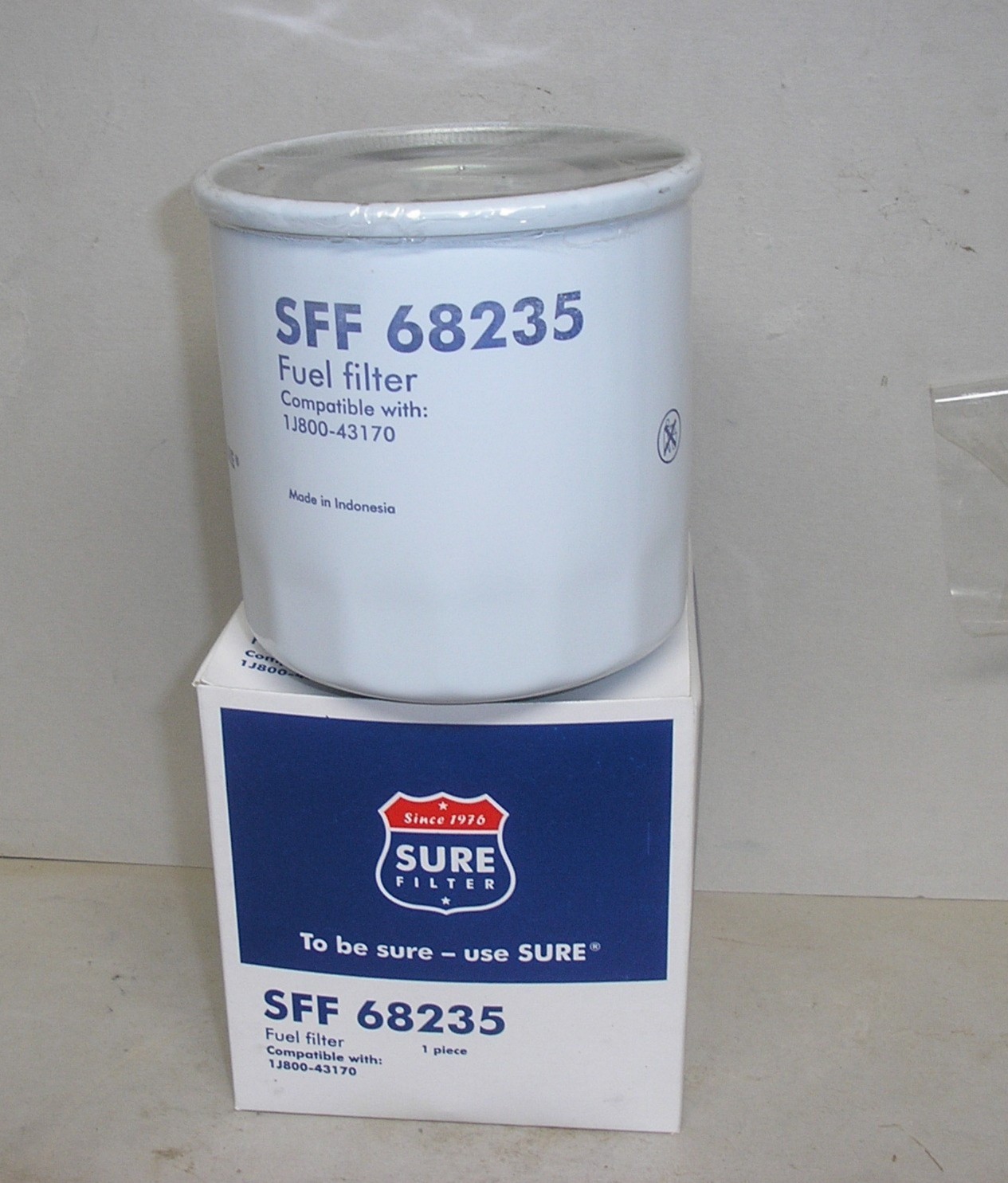 Kubota HH1J1-434172 Fuel Filter Replacement