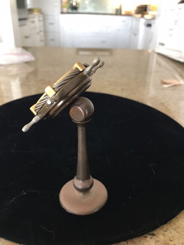 Vintage Van Cort Instruments - BRONZE SHIP WHEEL DESKTOP CLOCK (Working New Bat)