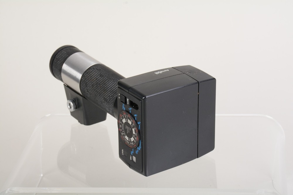 Sunpak Auto 511 Handle Mount Flash w/ Bracket. Fair condition. Tested Good 498