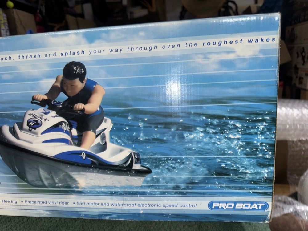 ProBoat RIPTIDE (PRB2300) !! 22" Long Waverunner / Jetski!!!