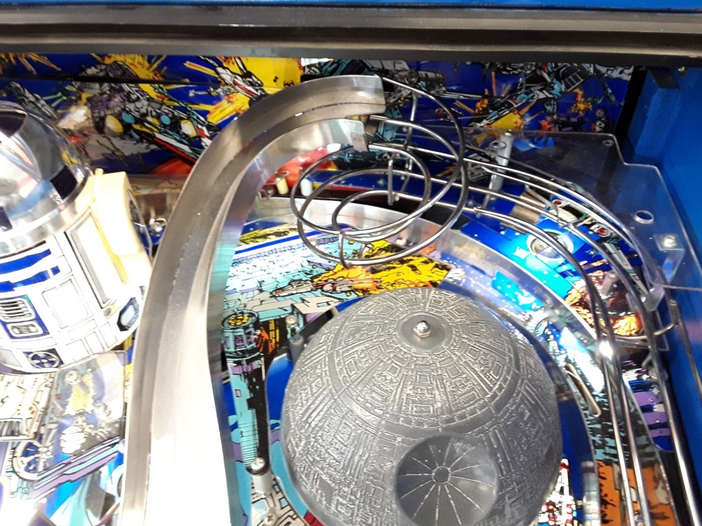 Star Wars Pinball Machine by Data East