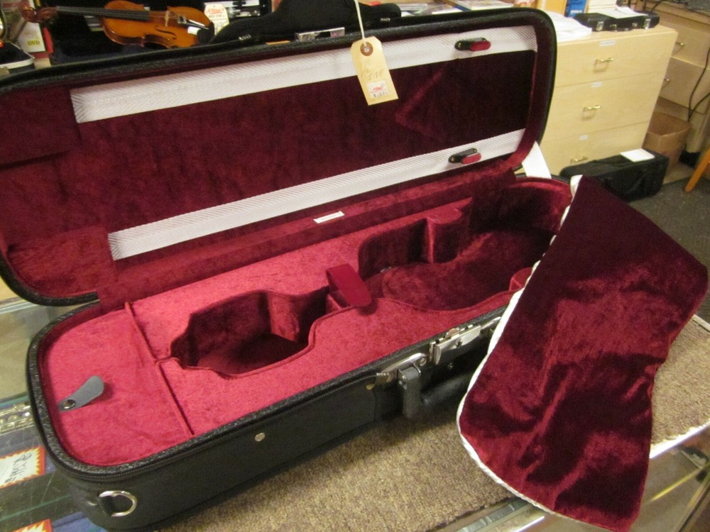 Knilling 1/2 size violin case - NOS item
