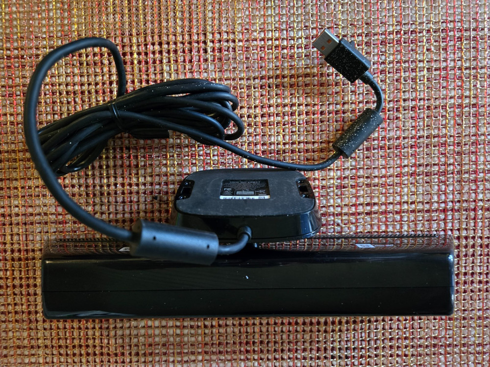 OEM Microsoft Xbox 360 Kinect Sensor Model 1414 Black TESTED