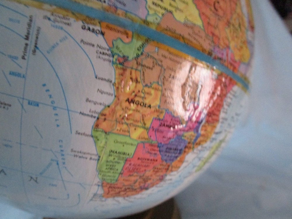 Desk Top 9" Globe Replogle World Scholar *