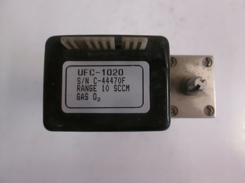 Unit UFC-1020 Mass Flow Controller MFC, O2, 10 SCCM