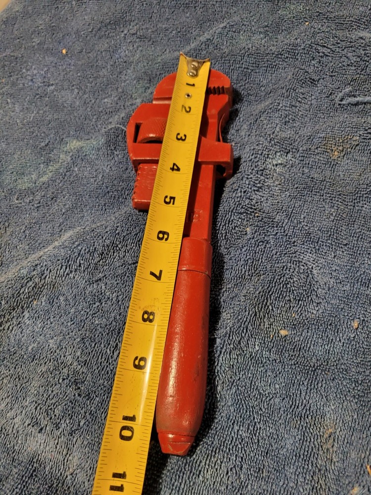 Vintage PEXTO Pipe Wrench