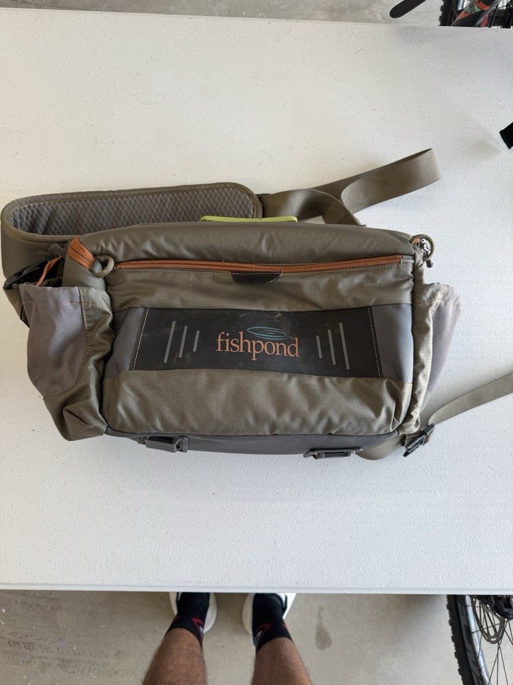 Fishpond Flathead Sling Pack