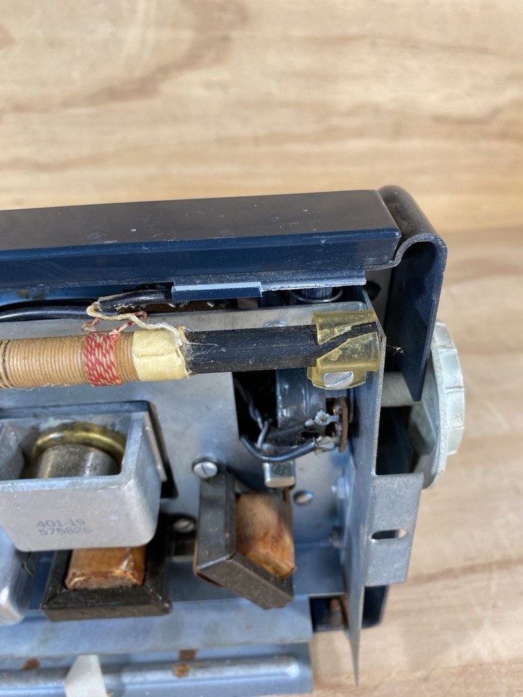 Vintage Heathkit XR-1 Transistor radio /untested