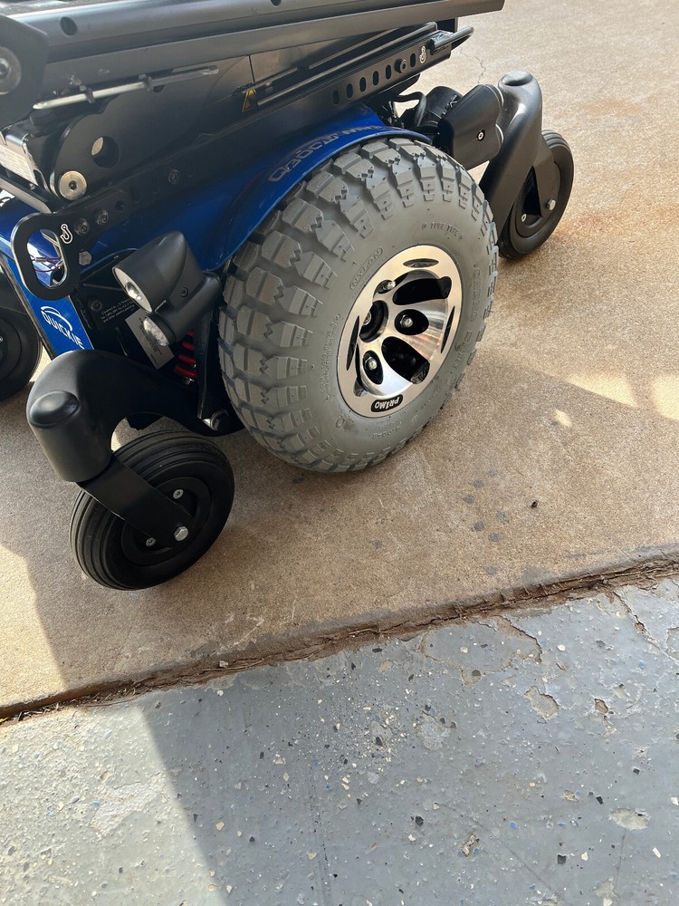 BIG WHEELS QUANTUM /QUICKIE - FITS MOST MODELS - ONE PAIR COMPLETE
