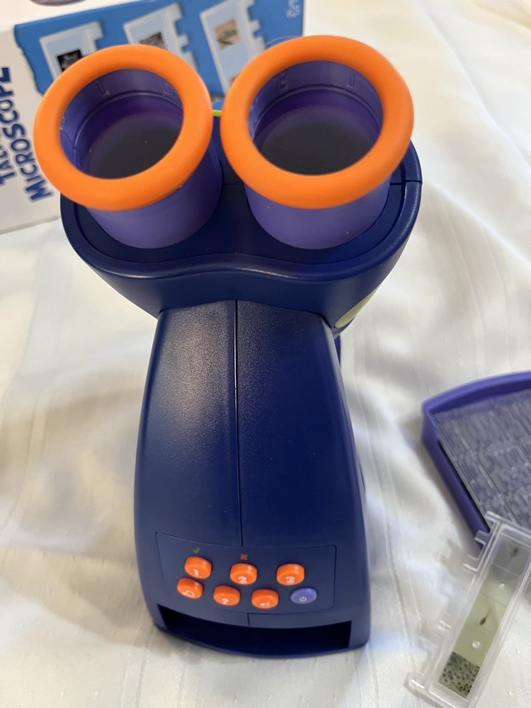 Educational Insights GeoSafari Jr. Talking Interactive Microscope Ages 3+