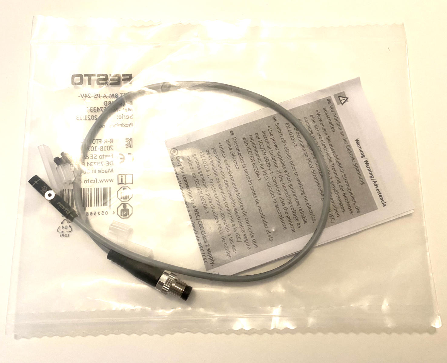 Festo 574334 Proximity Sensor SMT-8M-A-PS-24V-E-0,3-M8D