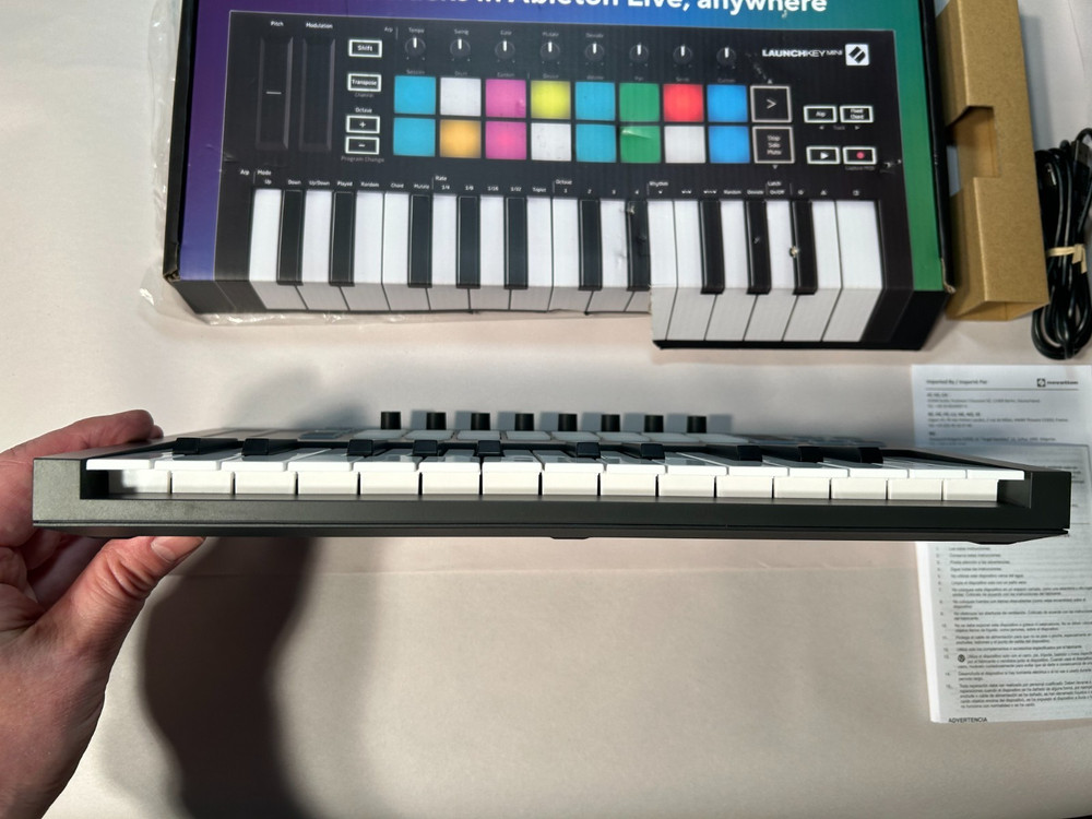 Novation Launchkey Mini MK3 MIDI Controller w/ Box & Accessories