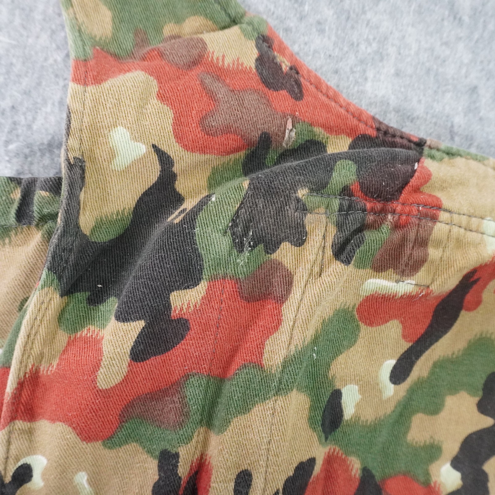 Swiss Army M70 Alpenflage Combat Pack Backpack Coat Jacket Attachment Distressed