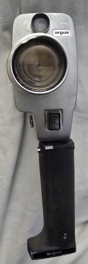 Vintage Arugus 812 Super Eight Model Movie Camera Untested