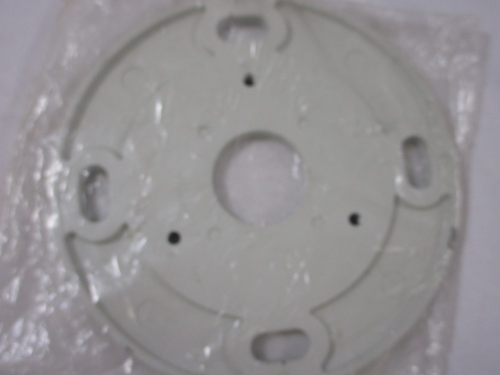 *NEW* PELCO EPP PEDESTAL ADAPTOR 6" BACK PLATE