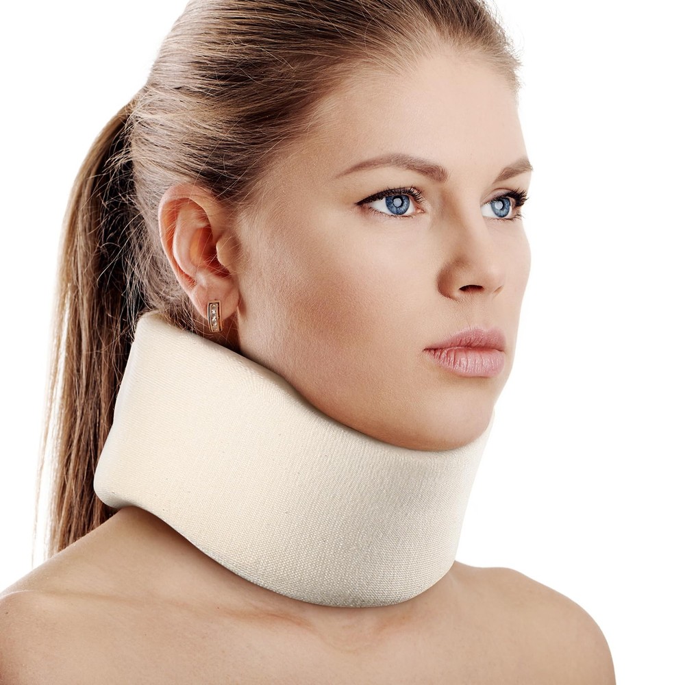 Soft Foam Neck Brace Universal Cervical Collar, Adjustable Medium, White