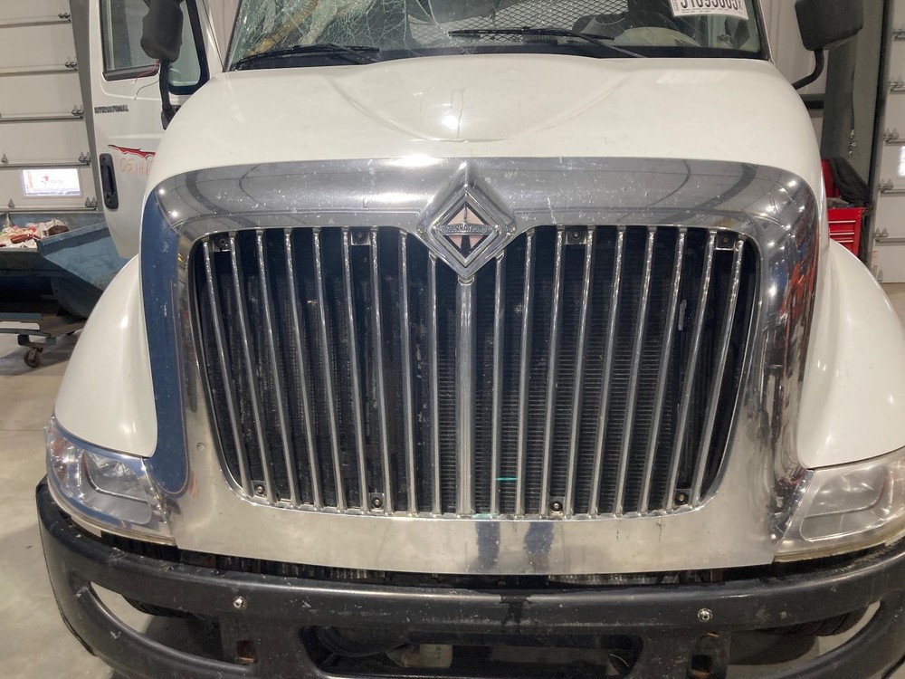 2002-2008 International 8600 Grille - Used