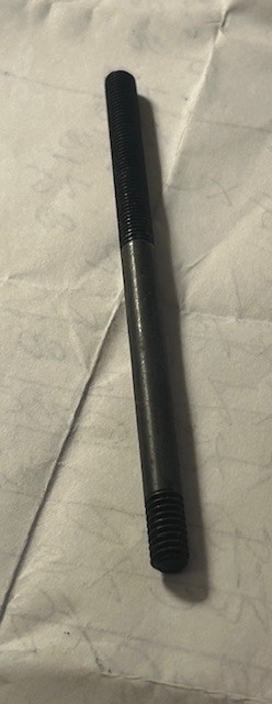 558644 Stud