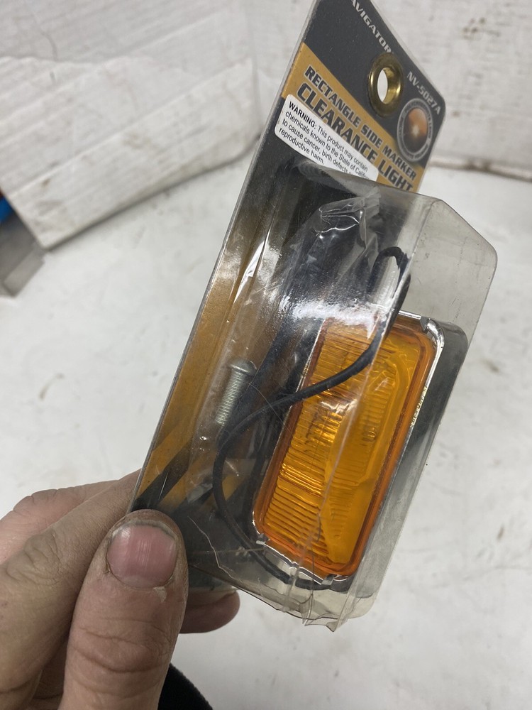 Pilot Navigator NV-5027A Rectangular Side Marker Clearance Light