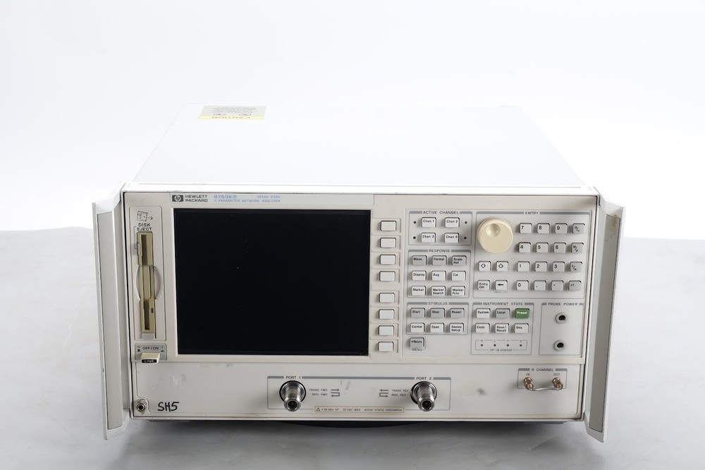 Agilent 8753ES S-Parameter Network Analyzer With Options 1D5 and 075 - Fair