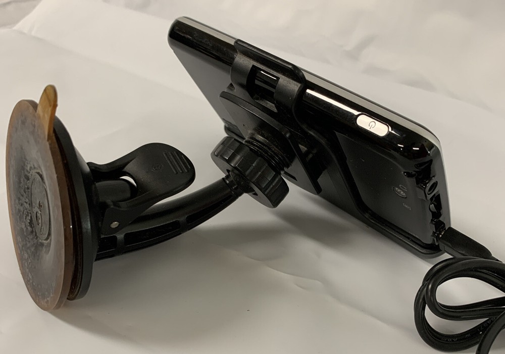 Peak Performance GPS Navigation System 5" Widescreen Used