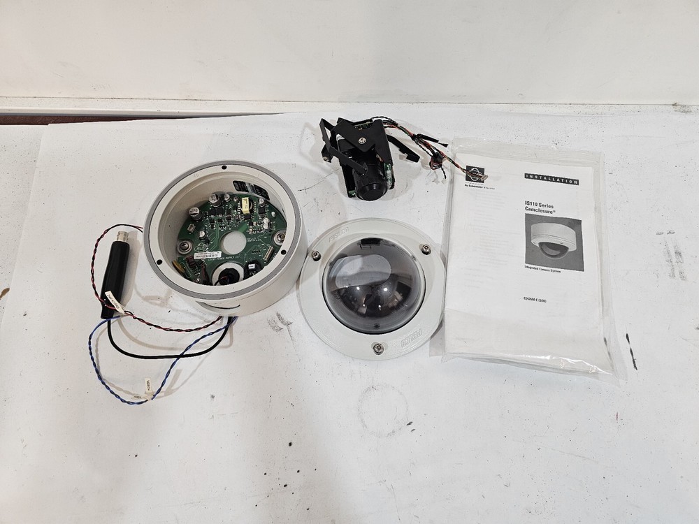 Pelco Camclosure IS110 Dome Camera Open Box