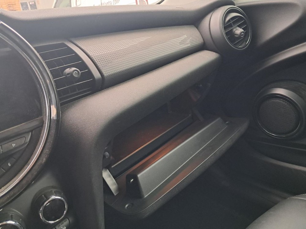MINI 1 2020 Glove Box 4888253