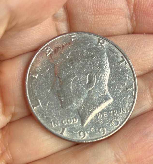 1990 P Kennedy Half Dollar - "SHADOW or Floating P ?" Grease ?