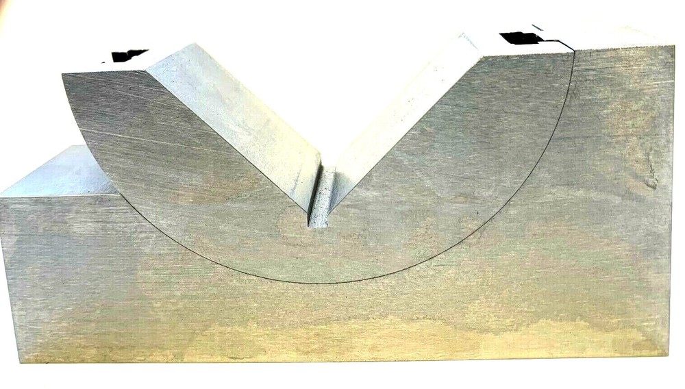 ADJUSTABLE 60 DEG PRECISION ANGLE BLOCK- V-BLOCK - NEW