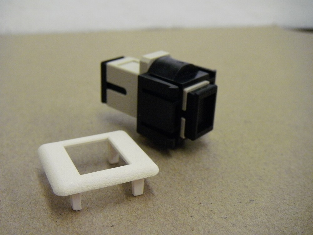 Superior Modular AASCM01 Snap-In SC Multimode Fiber Insert Module White