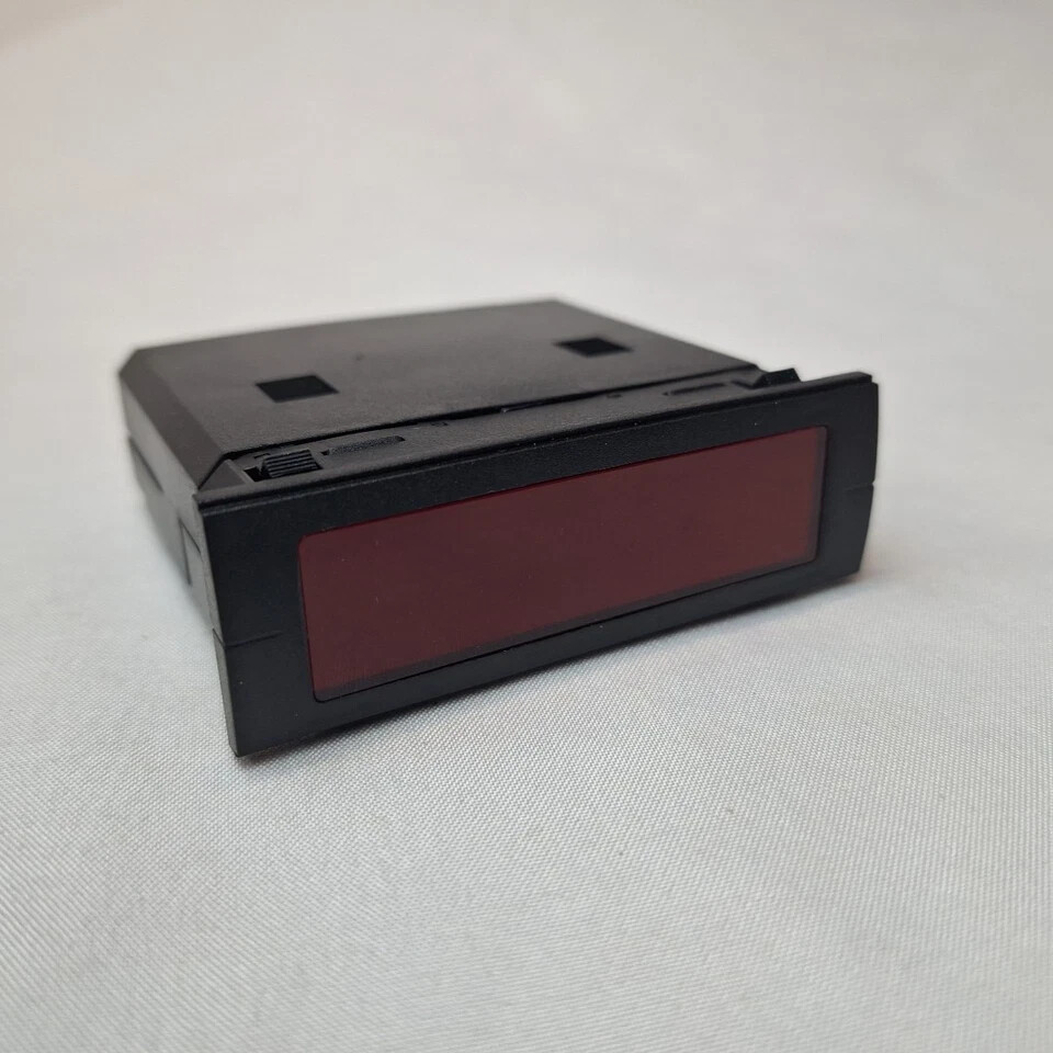 Value Collection 12G485 LCD 1999 Display Span 200V Digital Panel Meter