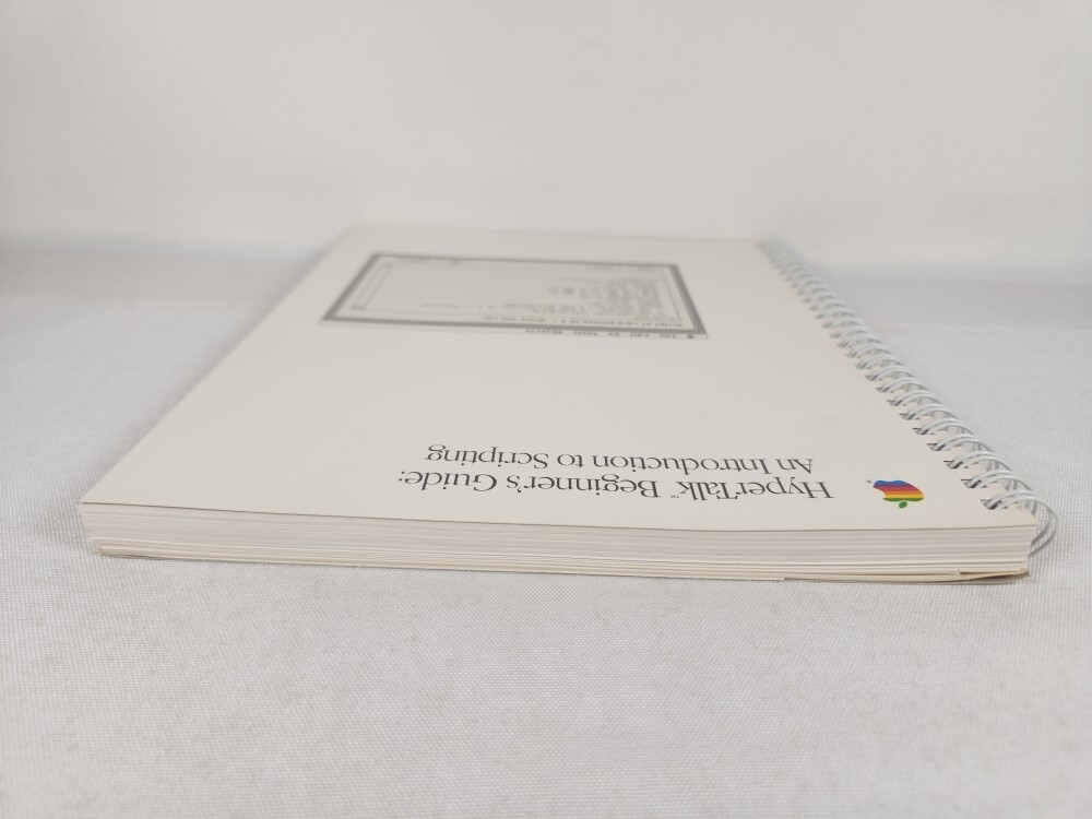 Apple Computer HyperTalk Beginner's Guide: An Introduction to Scripting Manual