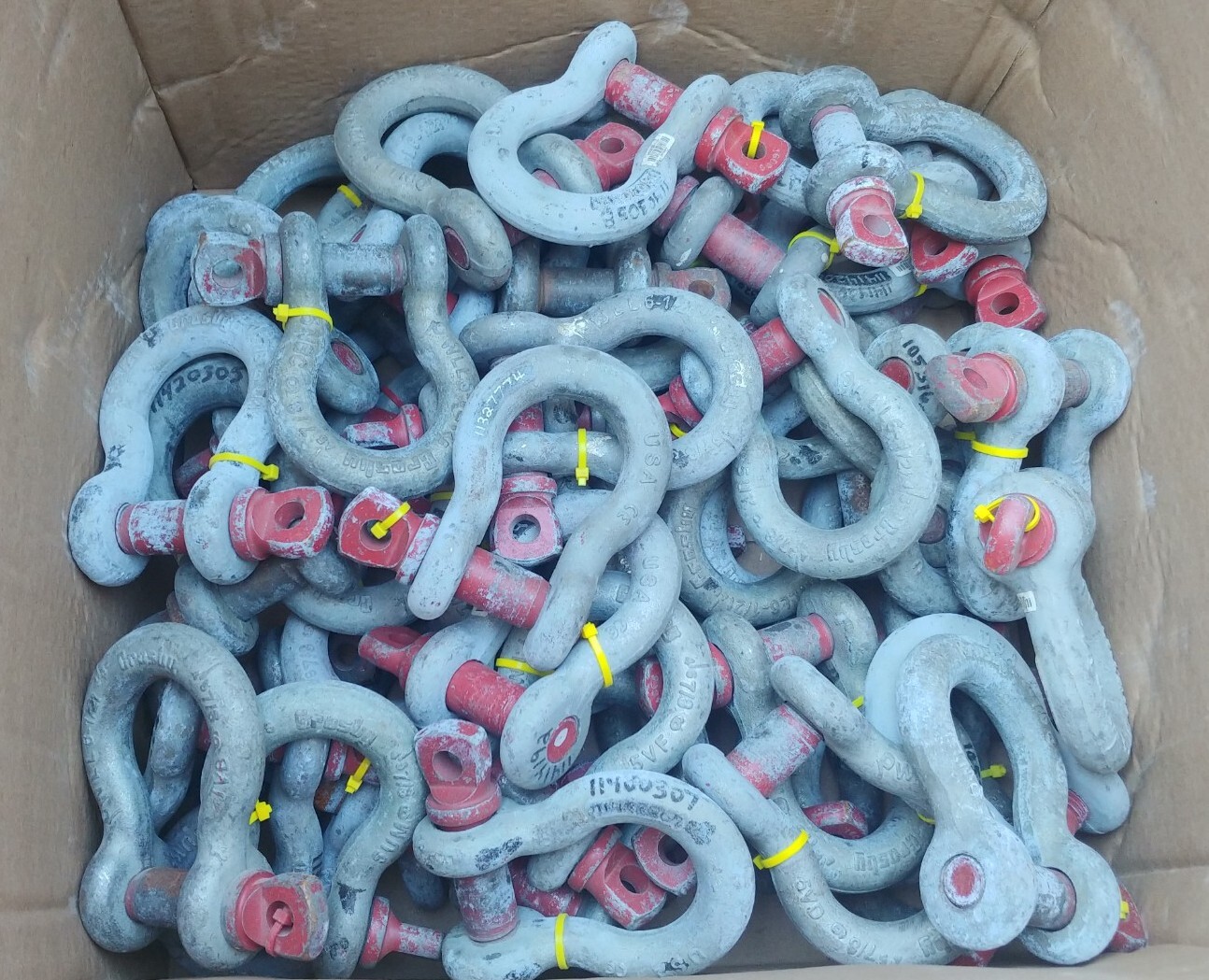 1 ea. Crosby 7/8 in. Screw Pin Anchor Shackle 6-1/2 Ton 1018516 G-209 USA