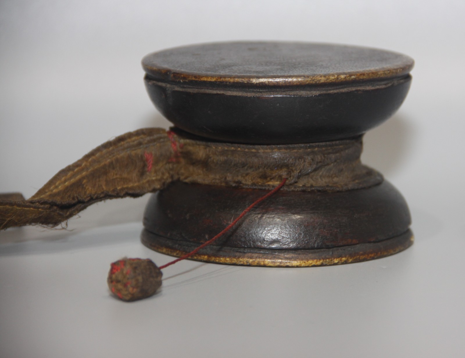 Wonderful Tibet 18th Century Old Antique Buddhist Wooden Drum Damaru Tambourine