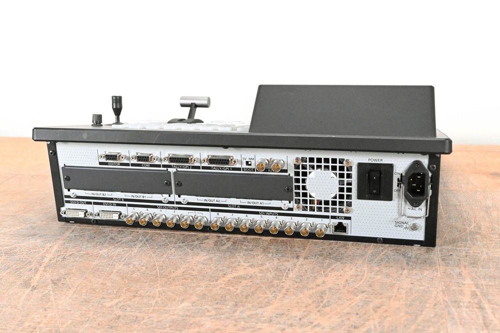 Panasonic AV-HS410 HD / SD Multi-Format Live Switcher CG01E48