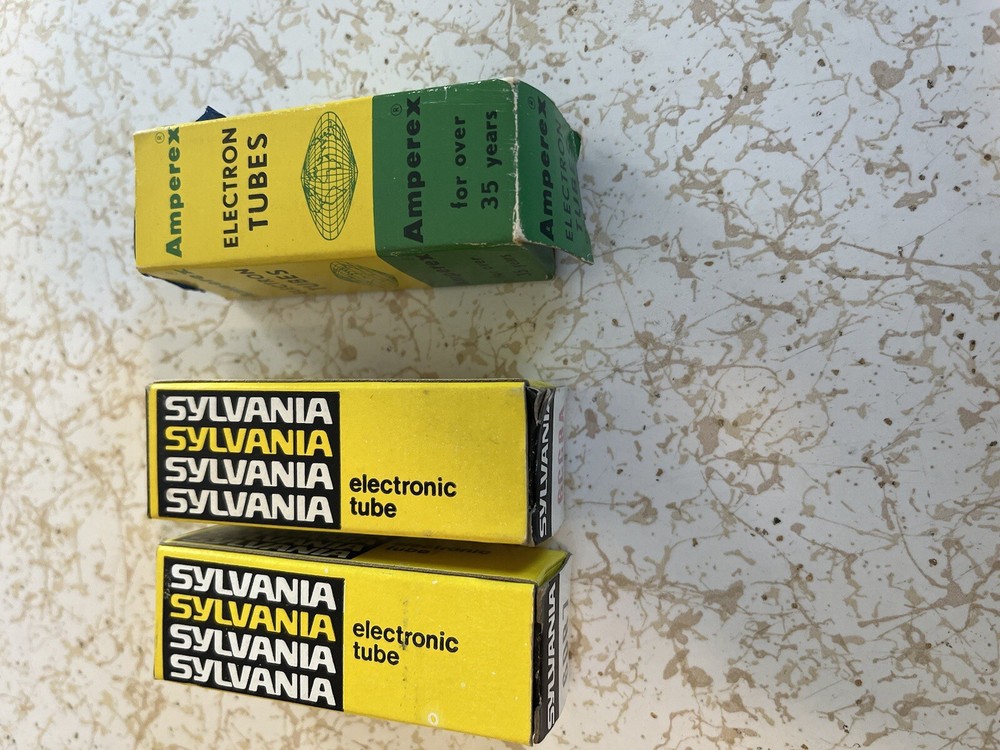 electronic tubes lot