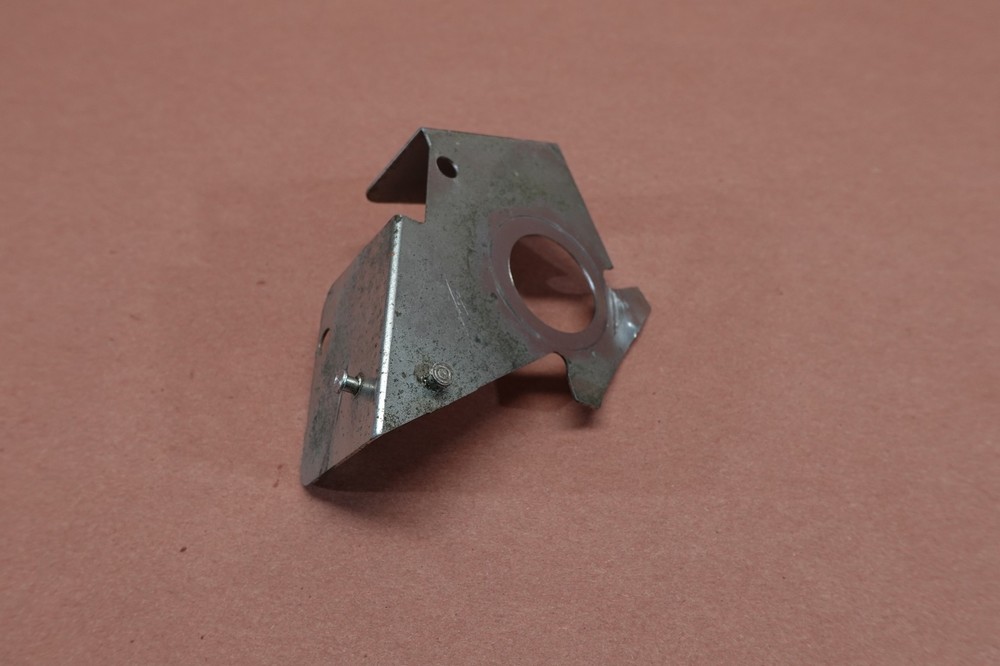 2001-2006 Harley Davidson Electra Glide FLHTCSE Fork Lock Plate