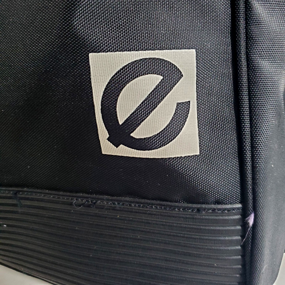 E Logo Single Ball Bowling Bag Black With Shoulder Strap Zip Closure